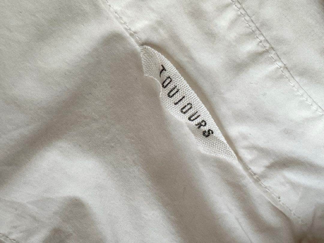 toujoursホワイト ピンタック 半袖シャツ