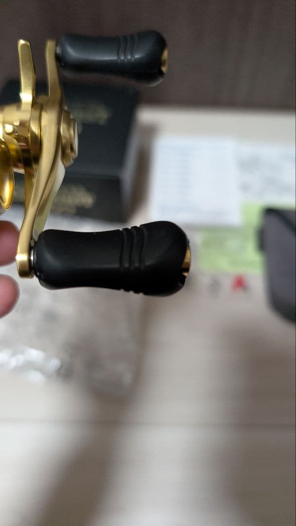 リール SHIMANO14 CALCUTTA CONQUEST 200