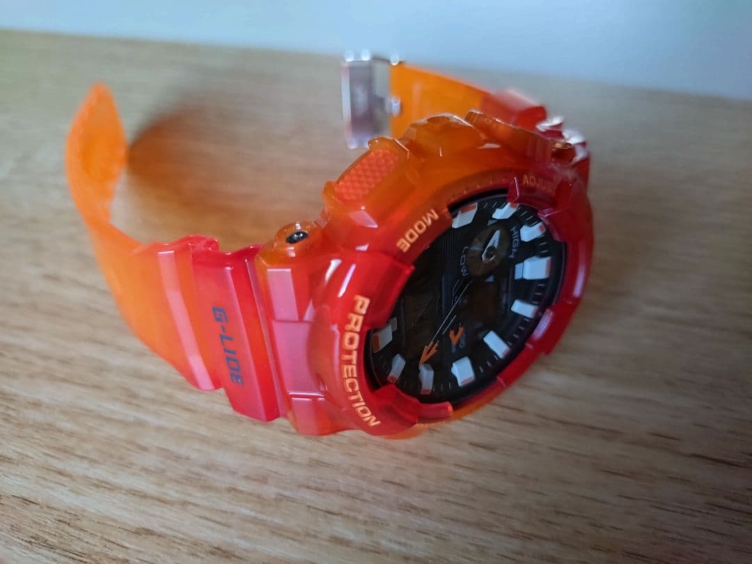 ま*こ様 G-SHOCK G-LIDE 金魚　GAX-100MSA