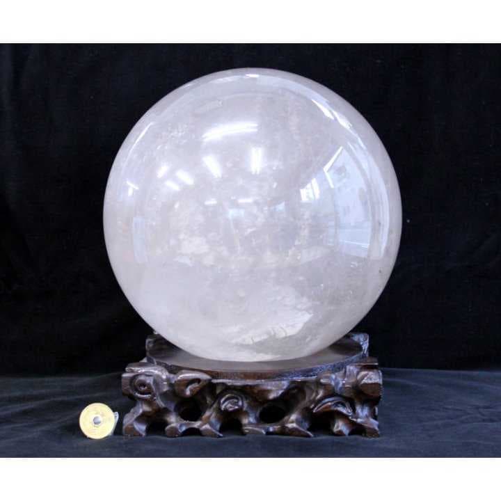 ★超特大サイズ　天然水晶玉　１９９mm以上！！　１１ｋｇ