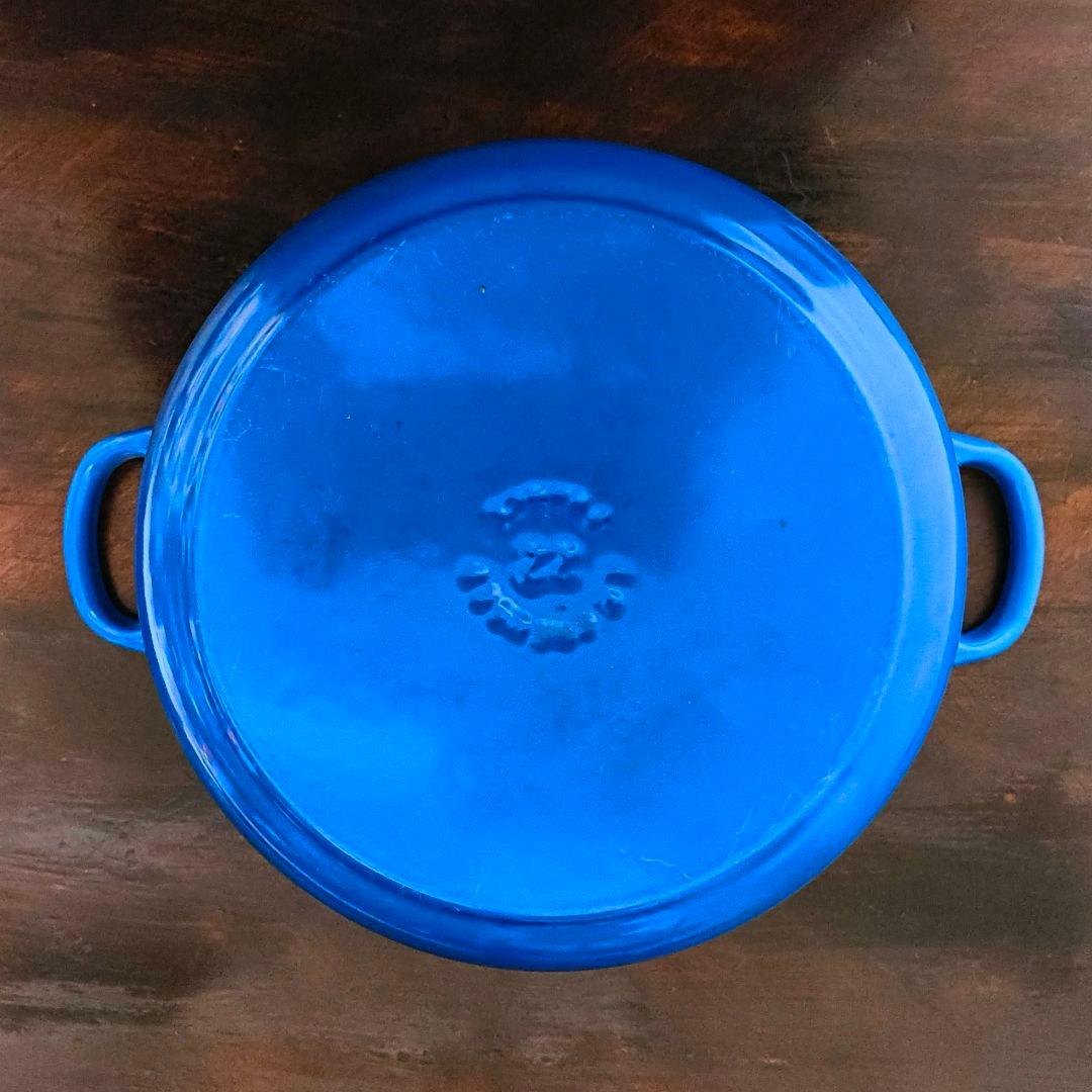 LE CREUSET ルクルーゼ ココットロンド 両手鍋 マルセイユブルー 22