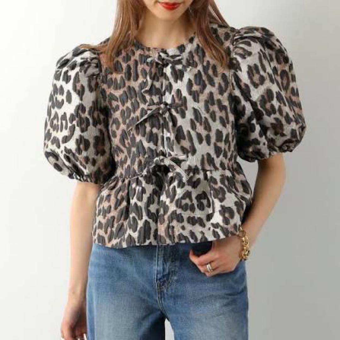 最終値下げ‼️希少✨【GANNI 】ジャガードペプラムブラウス　レオパード柄