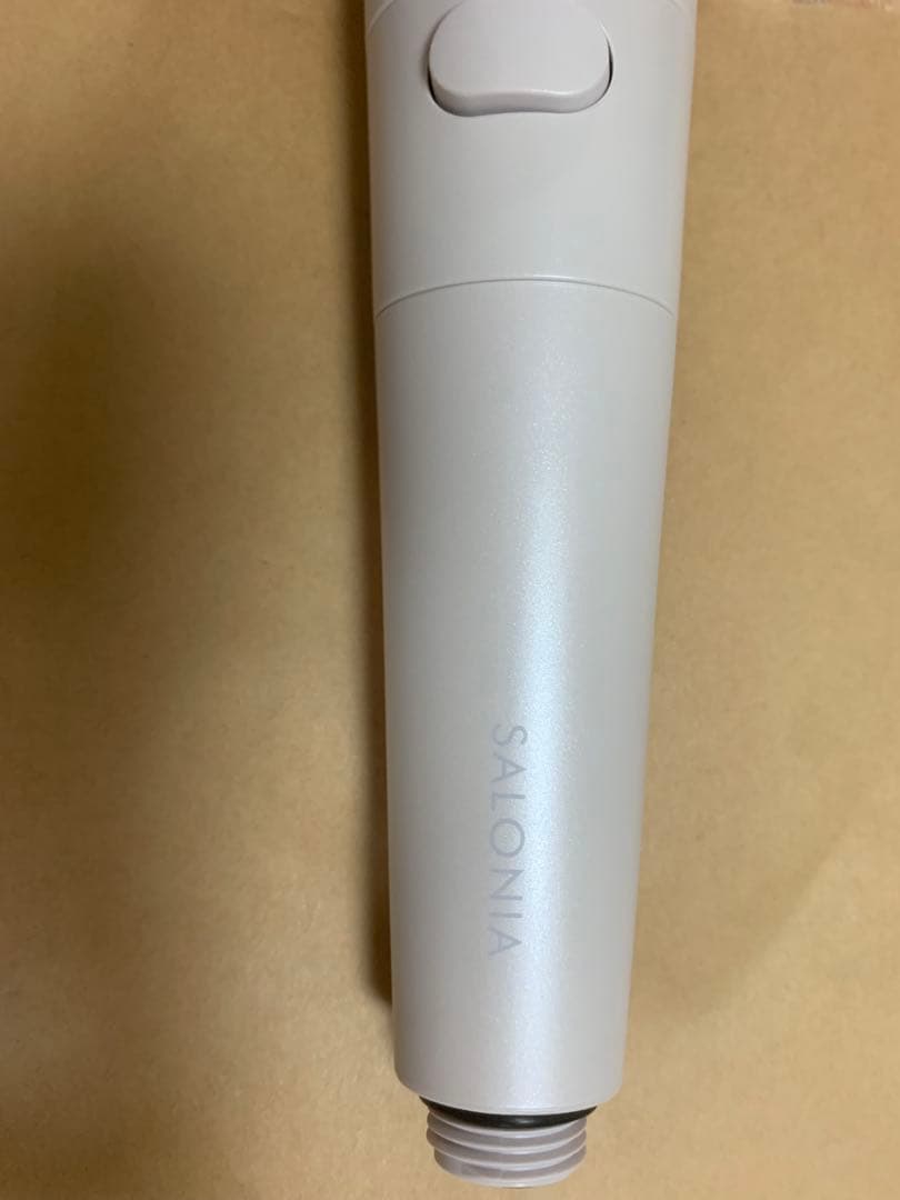 【新品未使用】サロニア　シャワーヘッド ファインバブルクリア ホワイト