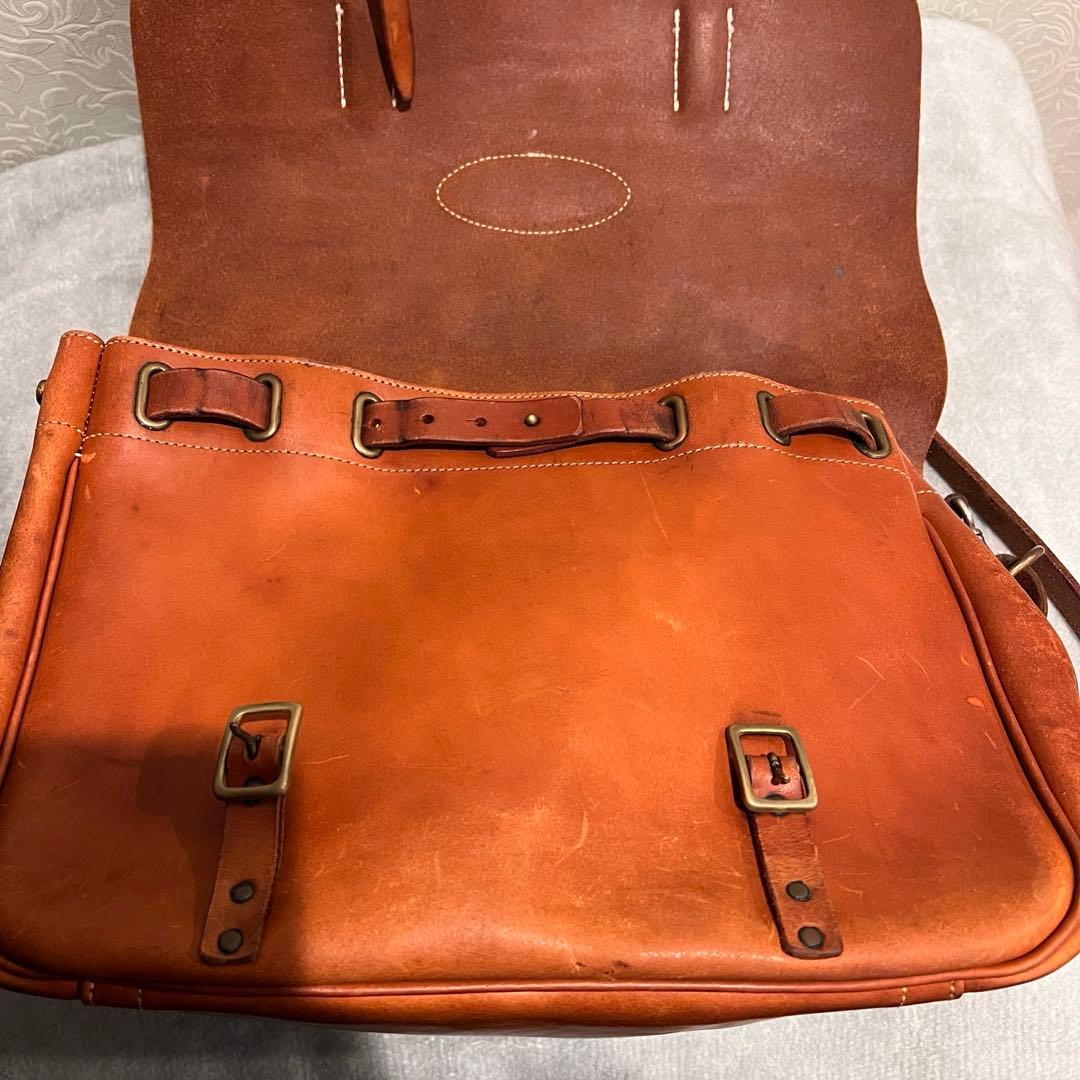 REDMOON ショルダーバッグ メッセンジャーバッグ レッドムーン 本革