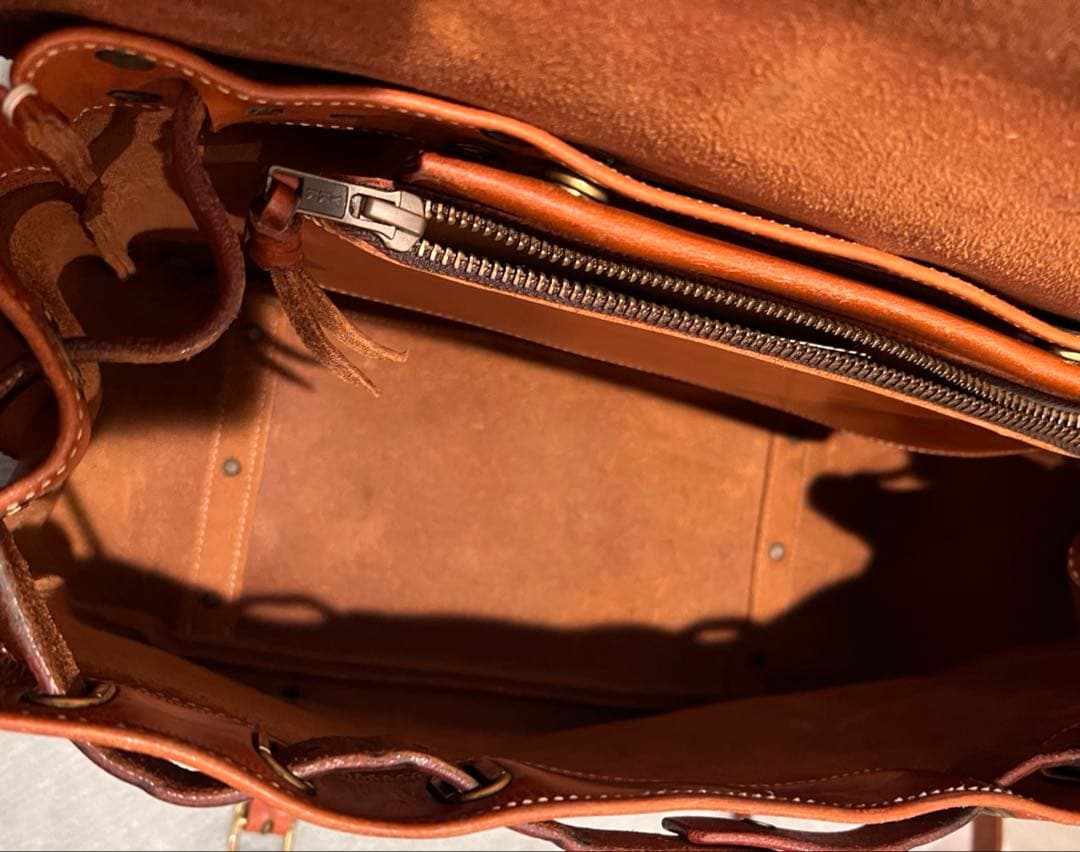 REDMOON ショルダーバッグ メッセンジャーバッグ レッドムーン 本革