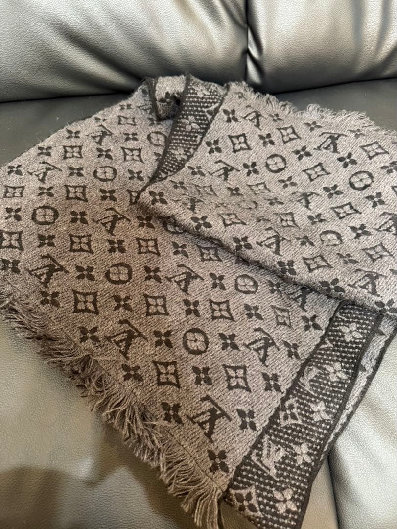 Louis Vuitton マフラー・モノグラム クラシック