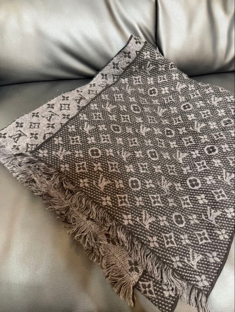 Louis Vuitton マフラー・モノグラム クラシック