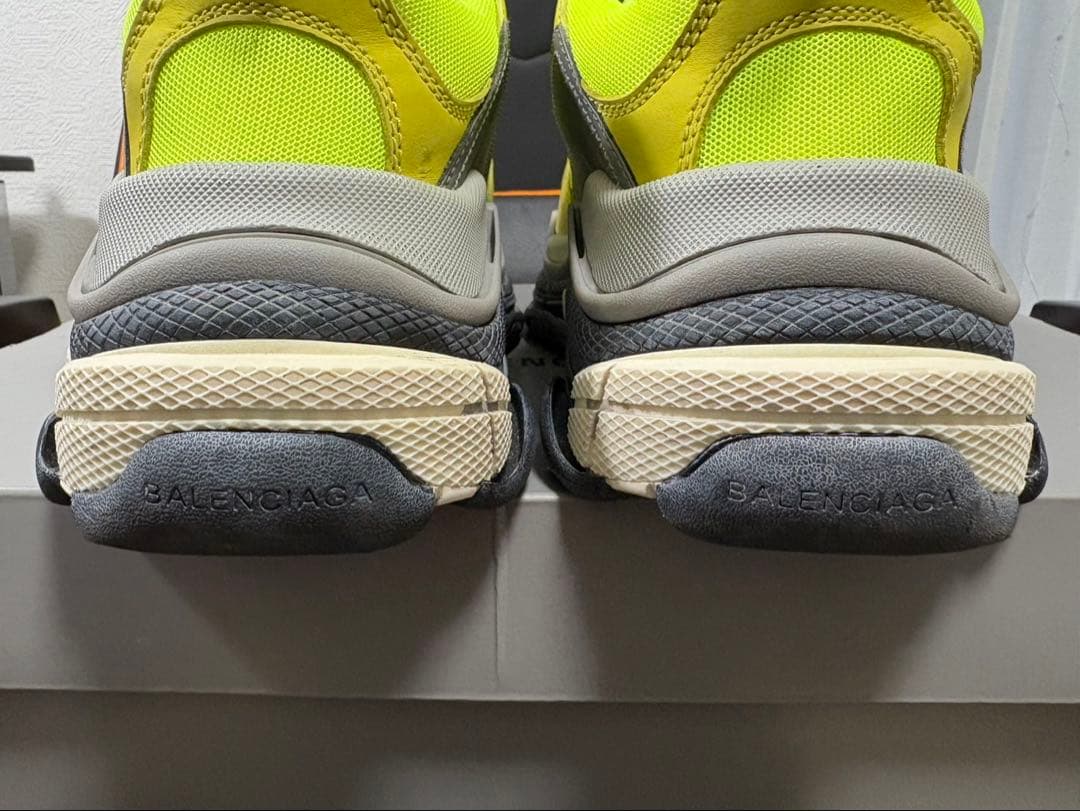 美品❗️BALENCIAGA Triple-S ネオンイエロー 41