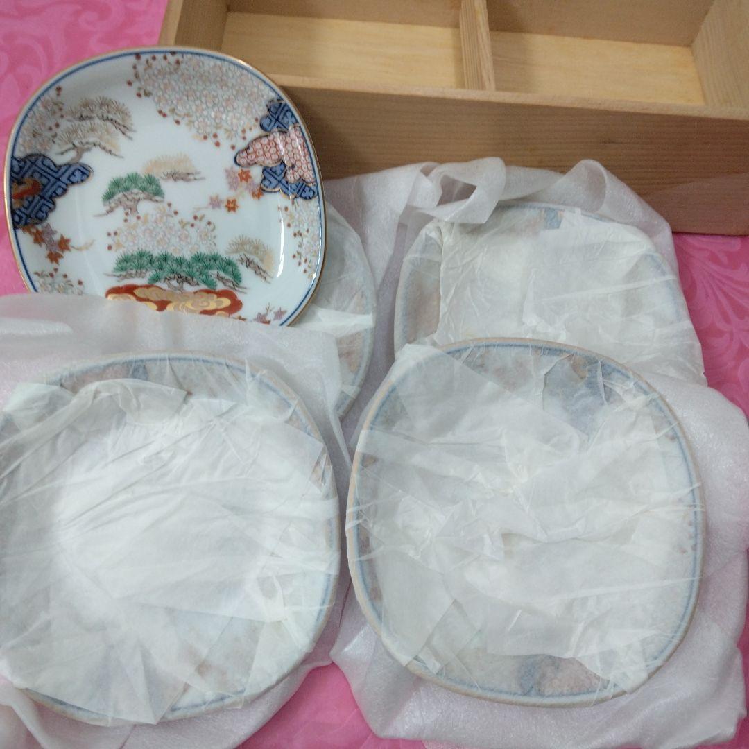 有田焼　賞美堂　其泉窯　春秋文　　皿揃　５枚セット　染錦　古伊万里　金彩　銘々皿