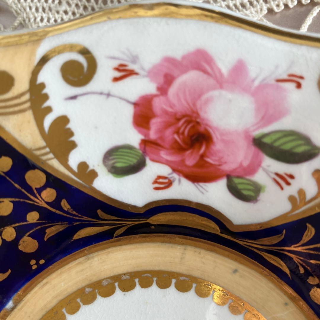 英国アンティーク　稀少イェーツ　薔薇のトゥルートリオ