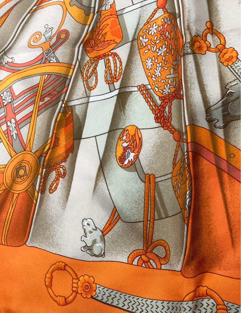 エルメス スカーフ カレ90 Soleil de soie オレンジ 貴重 ￼