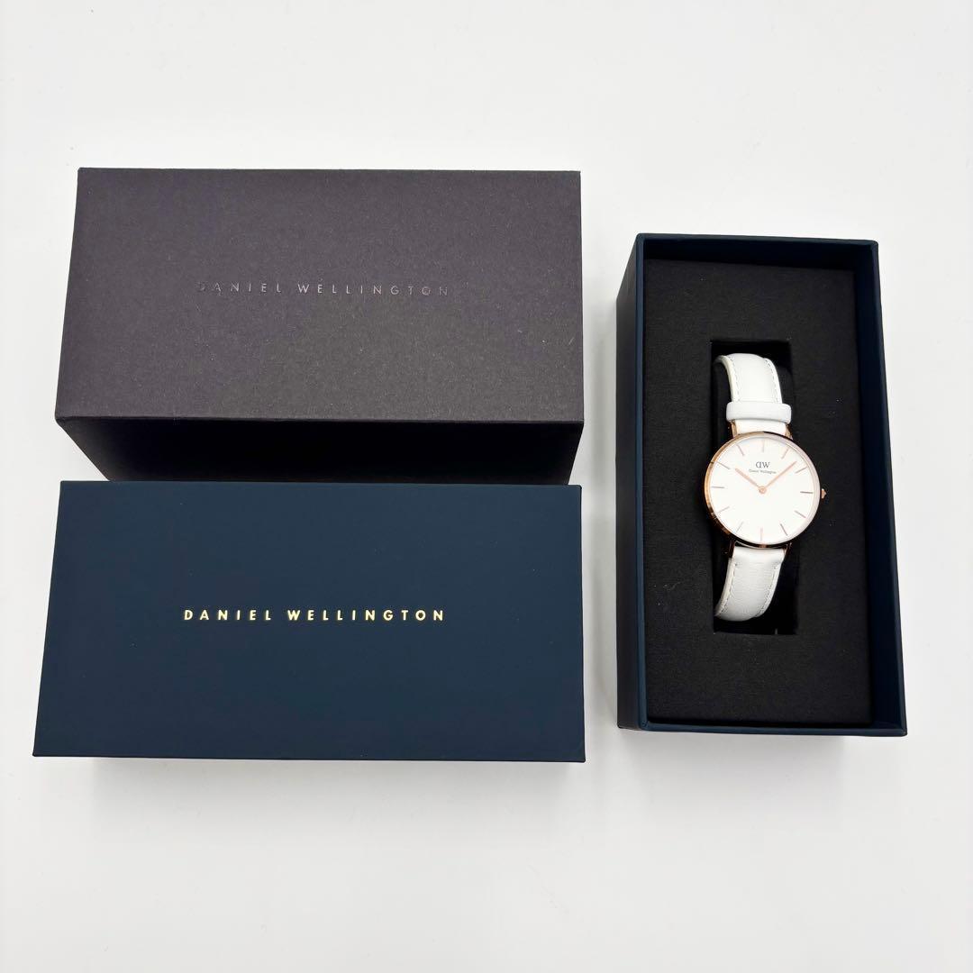 新品未使用 ダニエルウェリントン 腕時計 ホワイト クラシックペティット