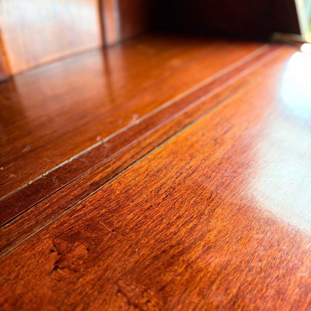 【 高級 】花梨 総無垢 ライティングビューロー 真鍮金具 彫刻入 一生物