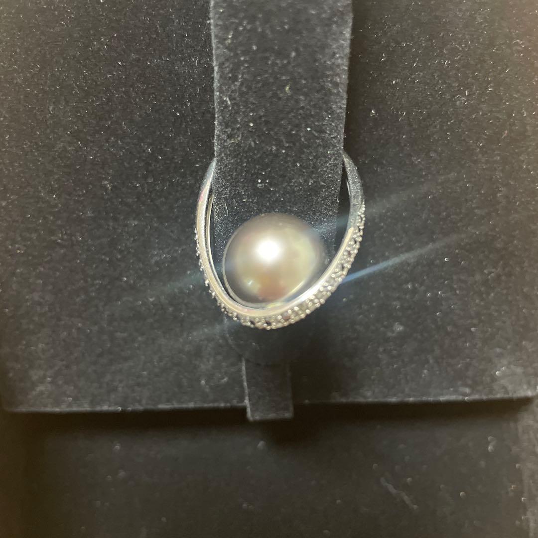 ブラックパール オーバルリング　ホワイトゴールド　保証書あり