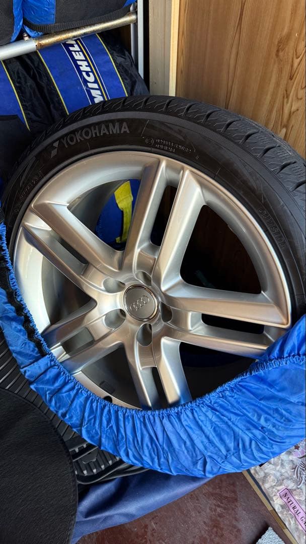 スタッドレスタイヤ 19インチ　アウディ　A6 S6 純正ホイール付き
