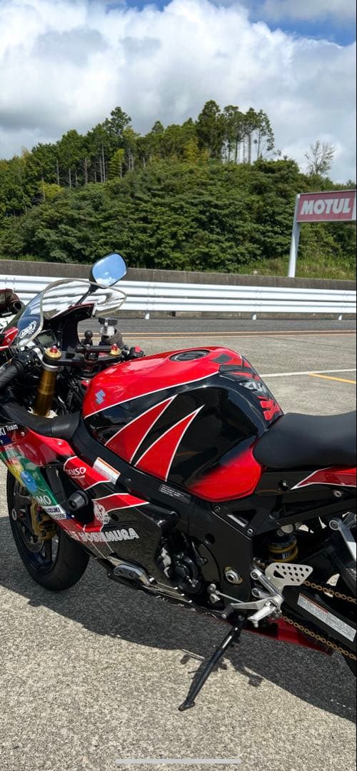 たかちゃん様 スズキ GSX-R1000 K3-K4 社外カウル ヨシムラカラー