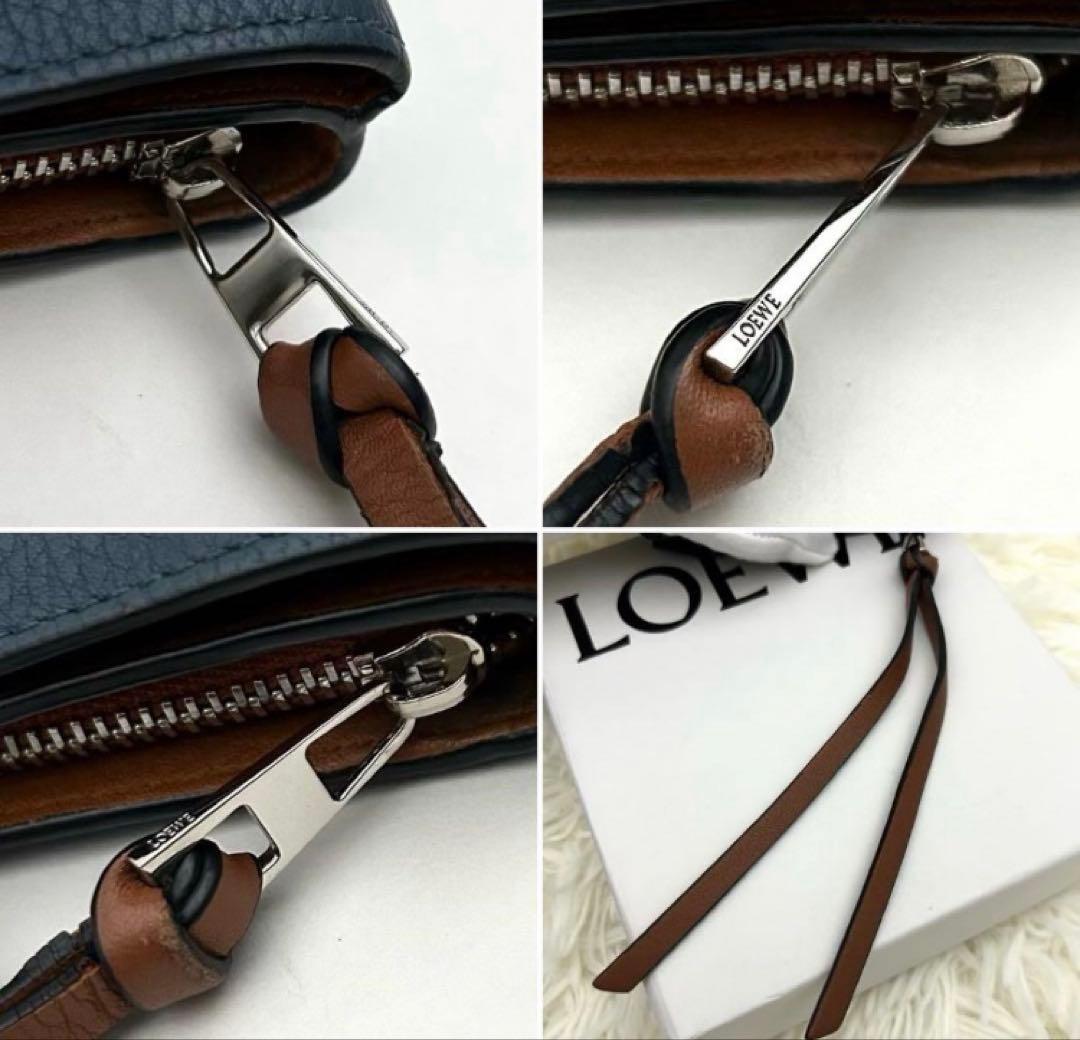 LOEWE ネイビー 二つ折り財布