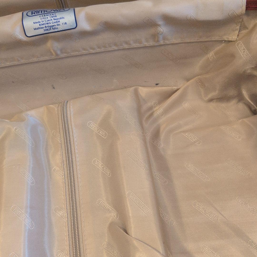 RIMOWA 赤 キャリーケース　サルサデラックス　四輪