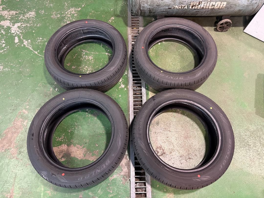 新車外し 205/55R17 4本セット DUNLOPENASAVEEC300+
