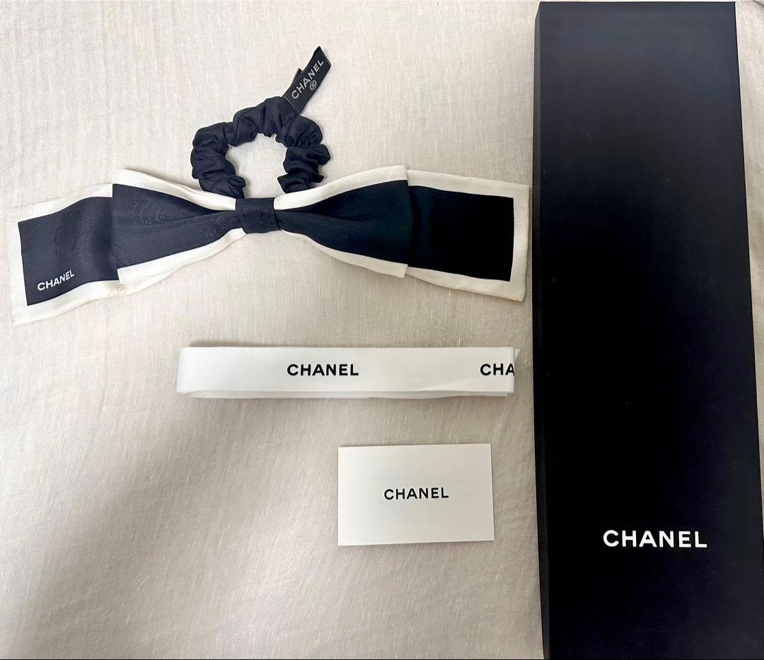 【CHANEL シャネル】ヘアアクセサリーリボンシュシュ
