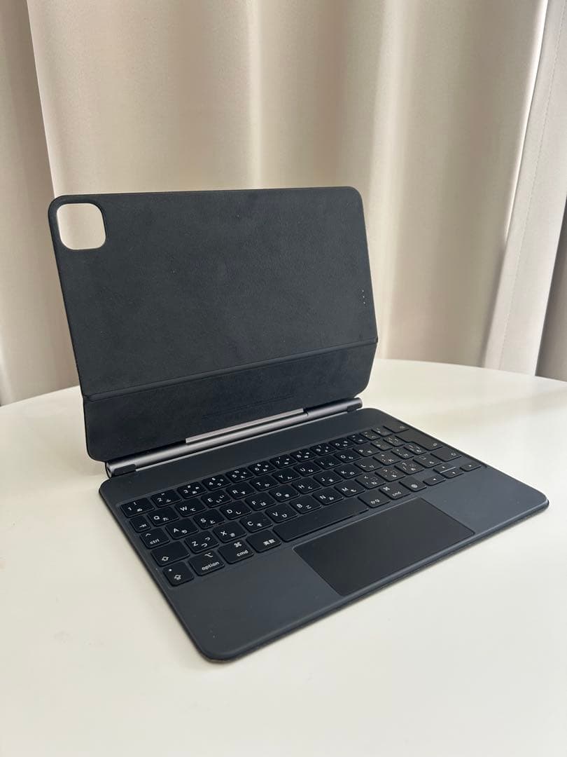 iPad 11inch用Magic Keyboard model A2261