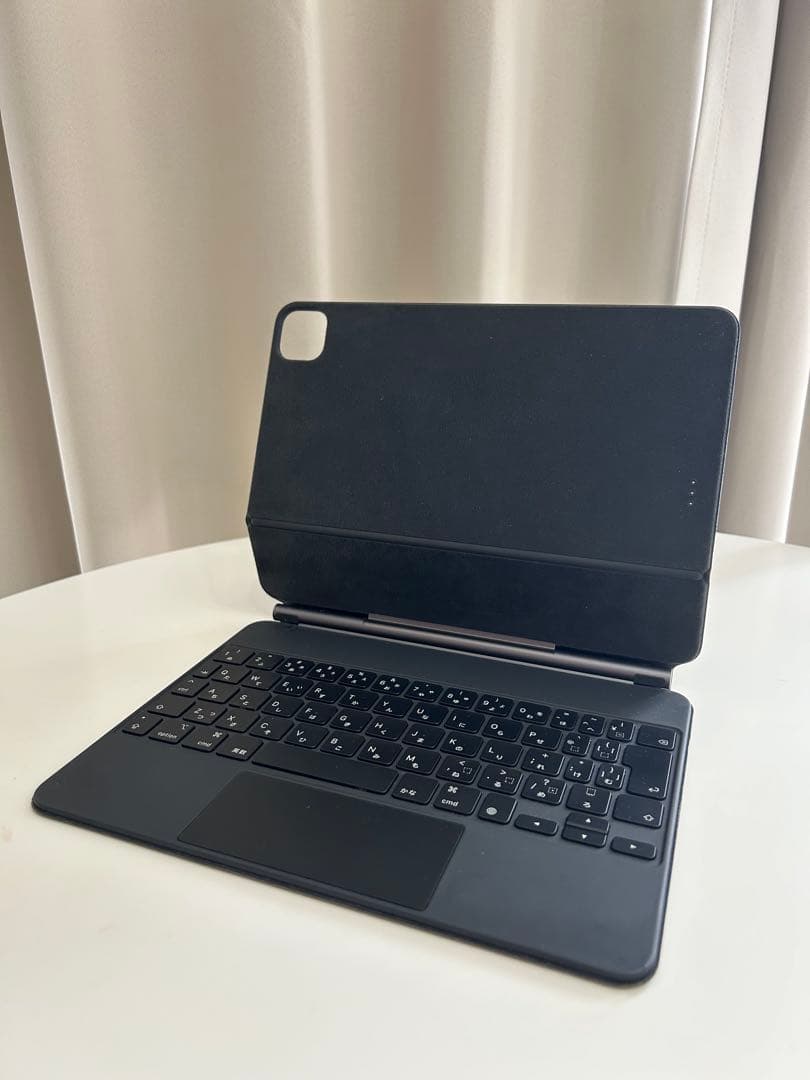 iPad 11inch用Magic Keyboard model A2261