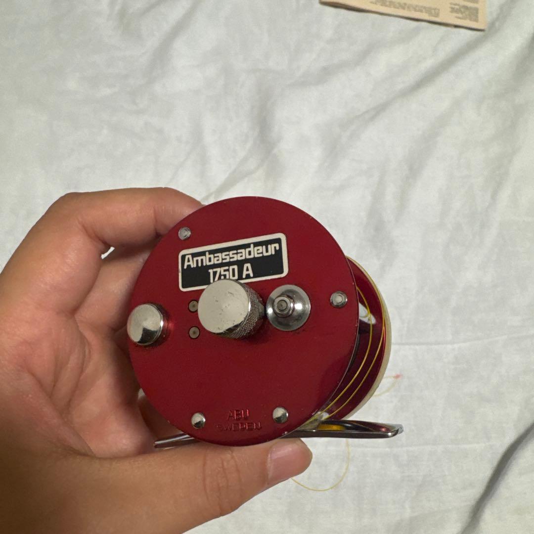 Ambassadeur 1750 A レッドリール　ジャンク品