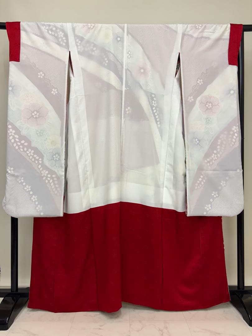 振袖 絞り 花模様 花唐草