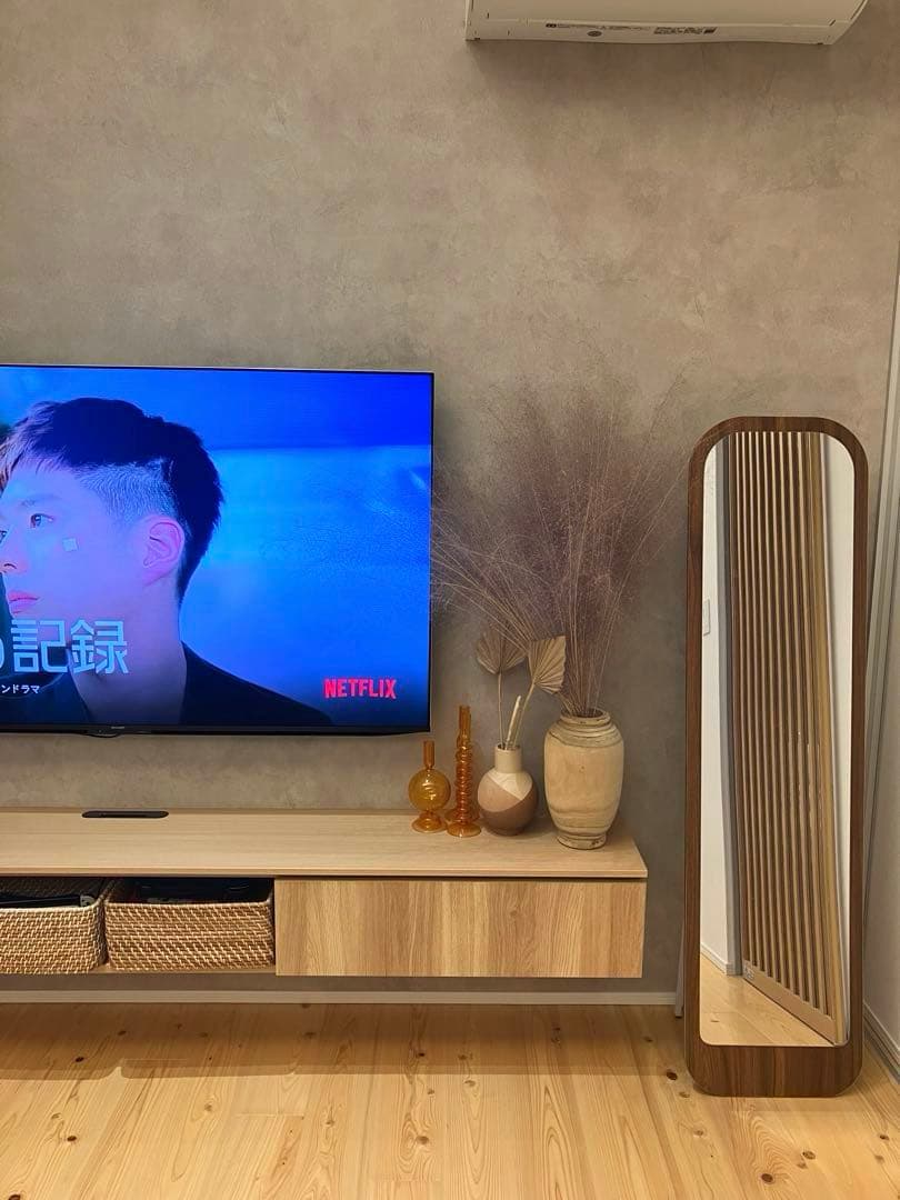 【スタンドミラー】韓国風⁂木製フレーム（丸型と角型の2種からお選び下さい♩）