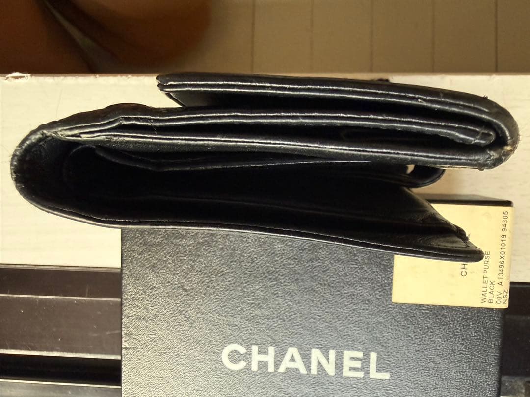 【シャネル二つ折財布】CHANEL WALLWT BLACK ヴィンテージ修理済
