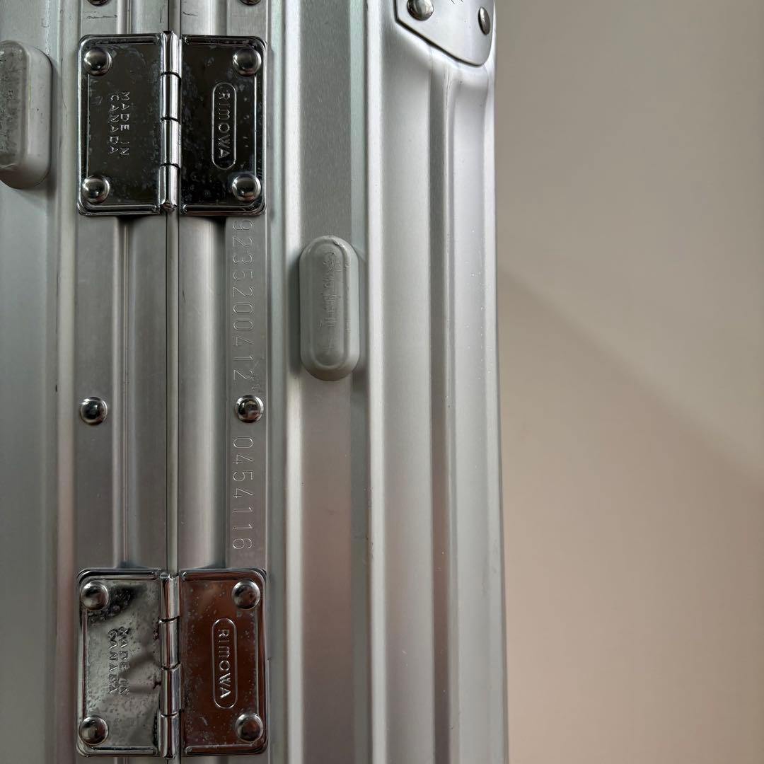 美品　RIMOWA TOPAS CABIN 32L キャリーケース　機内持ち込○