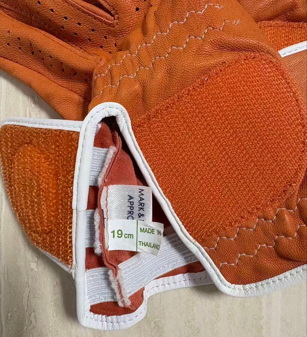 美品 gravis ゴルフ シューズ & マークアンドロナ グローブ 左右セット