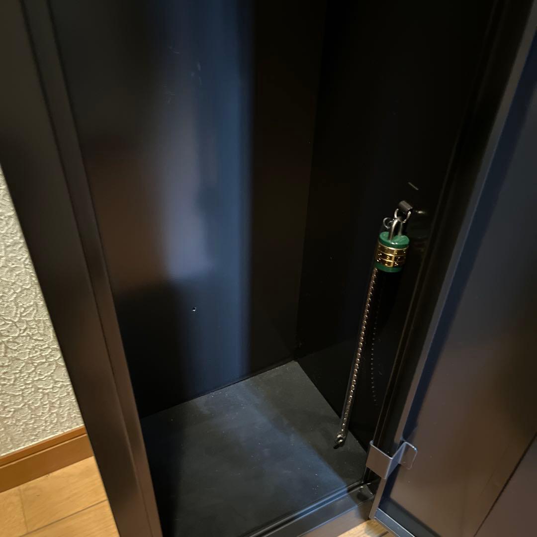 【美品】ベレッタ　ガンロッカー