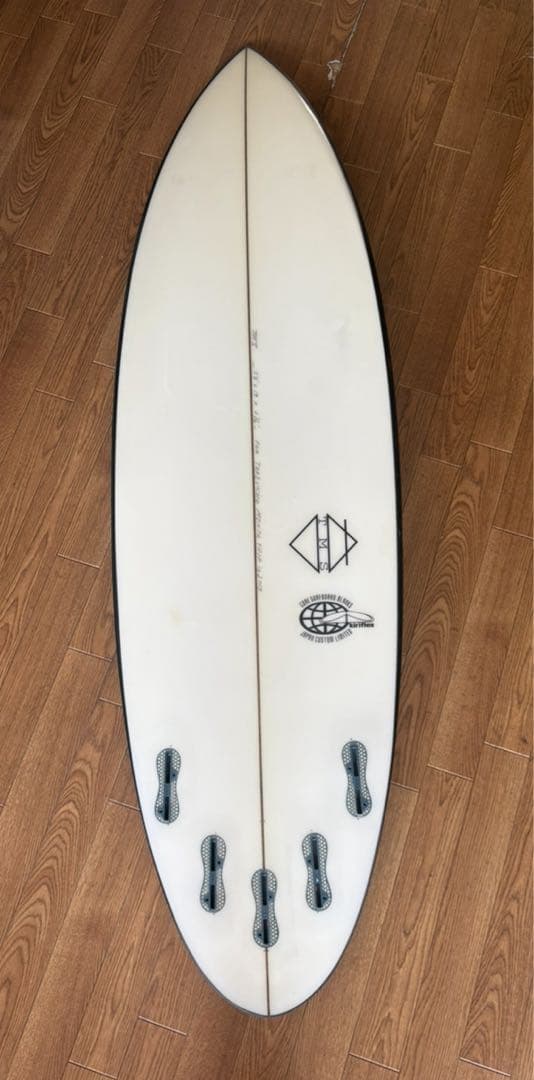 ⭐️FCSケース付き ⭐️ サーフボード　5'8\" x 19x 2 1/2