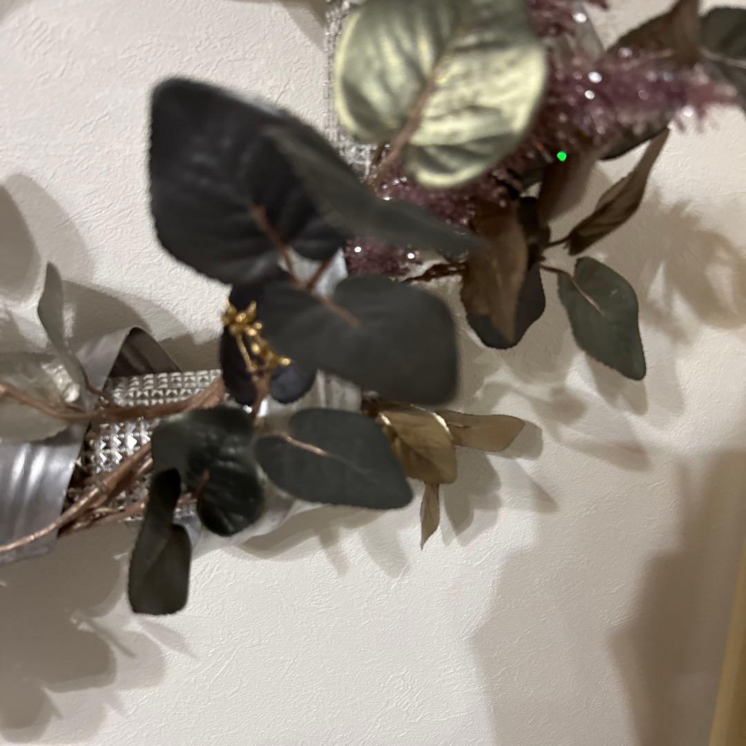 シルバーリボンのアーティフィシャルフラワーリース