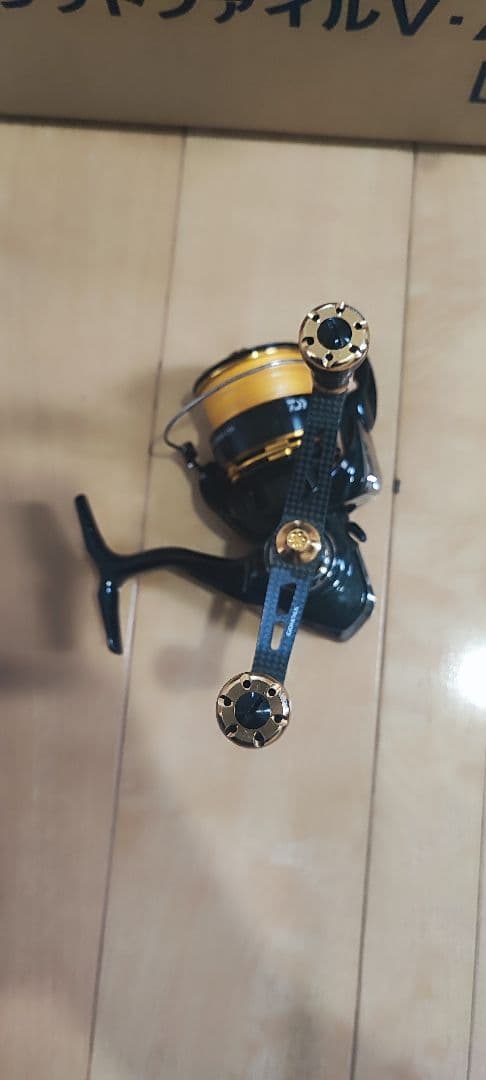 ダイワ　23レガリス　LT3000-CXH ゴメクサス　ダブルハンドル　美品