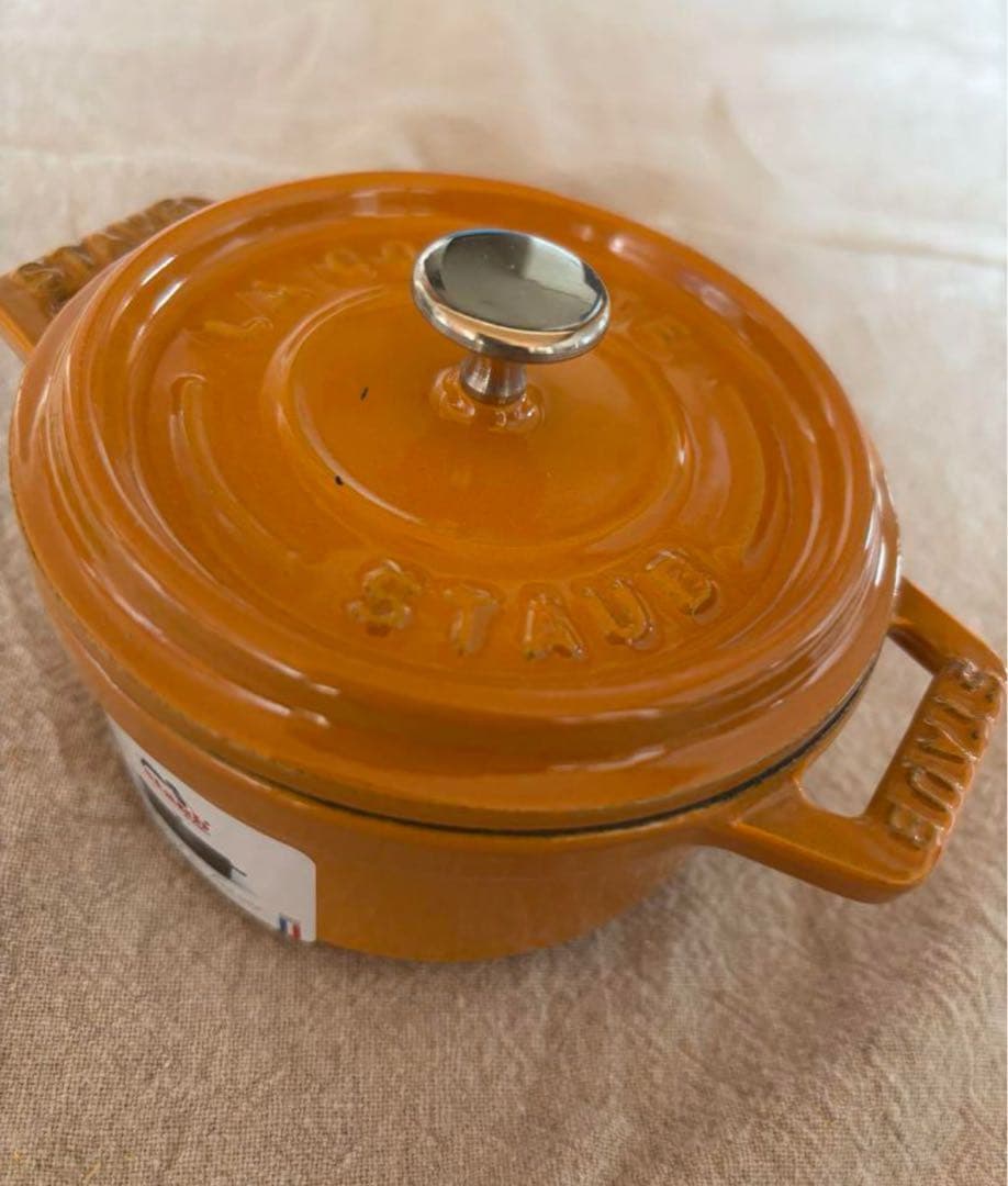 ル*ル様 STAUB ストウブ ココット 10cm マスタード 未使用