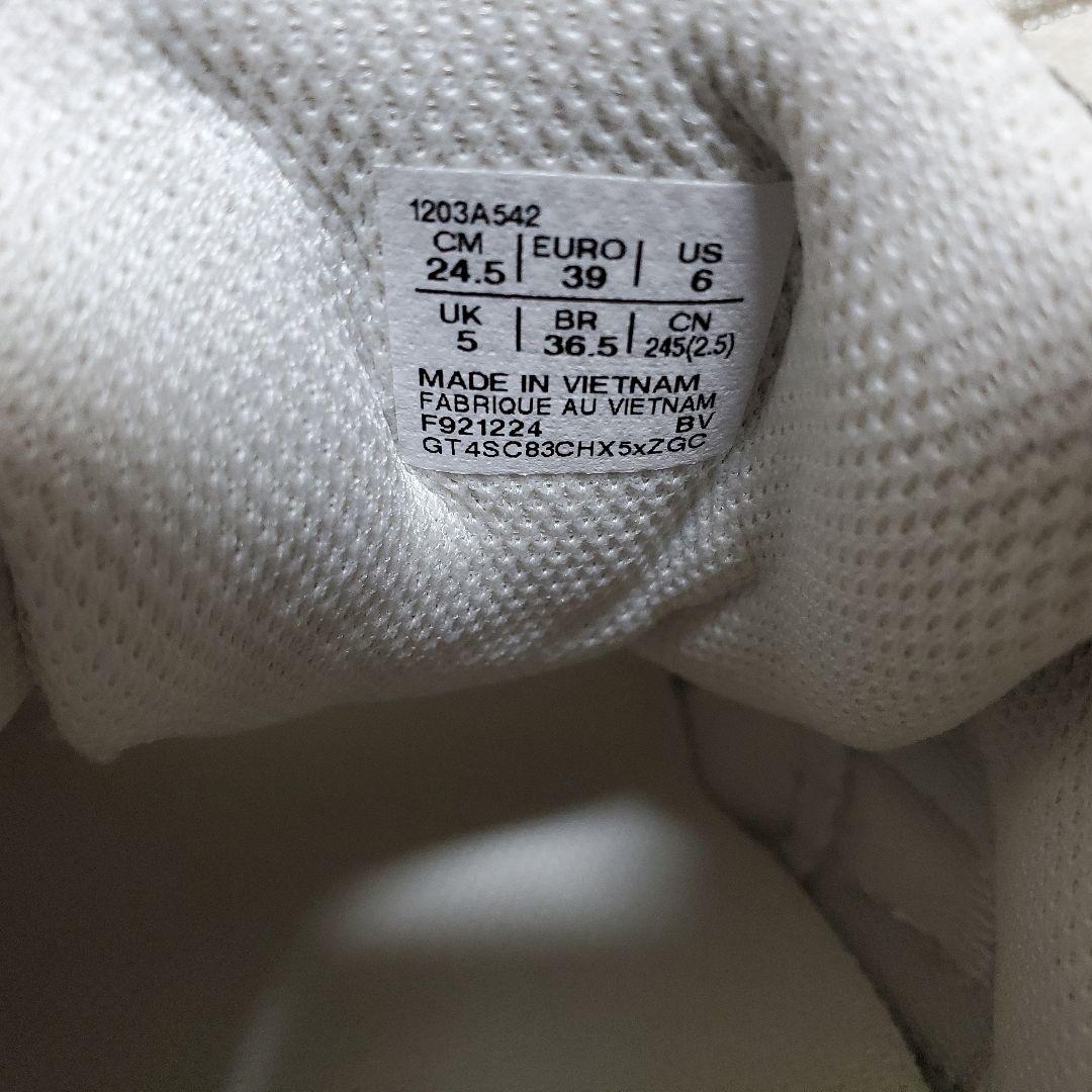 靴 ASICS GEL-NYC 2055 CREAM/CARBON 24.5cm