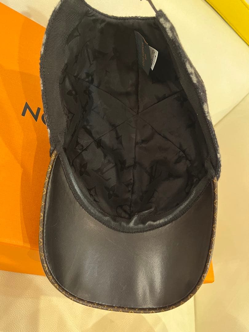 ルイヴィトン　キャップ