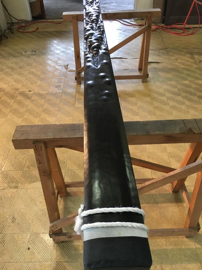 床柱　ブビンガ　彫　4.5寸（13.5ｃｍ）