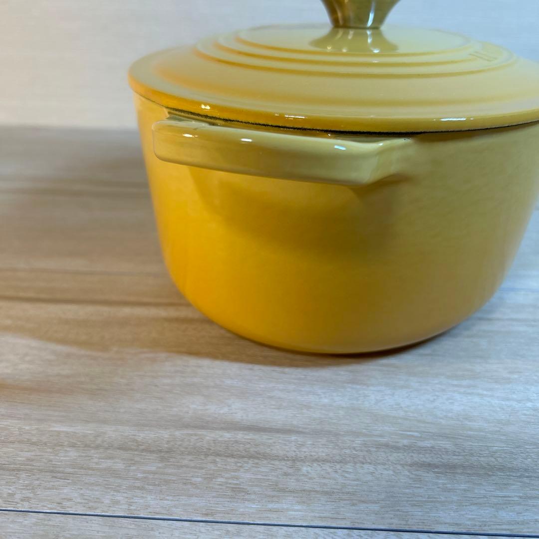 ルクルーゼ　ココットオーバル　25cm イエロー　両手鍋　鍋