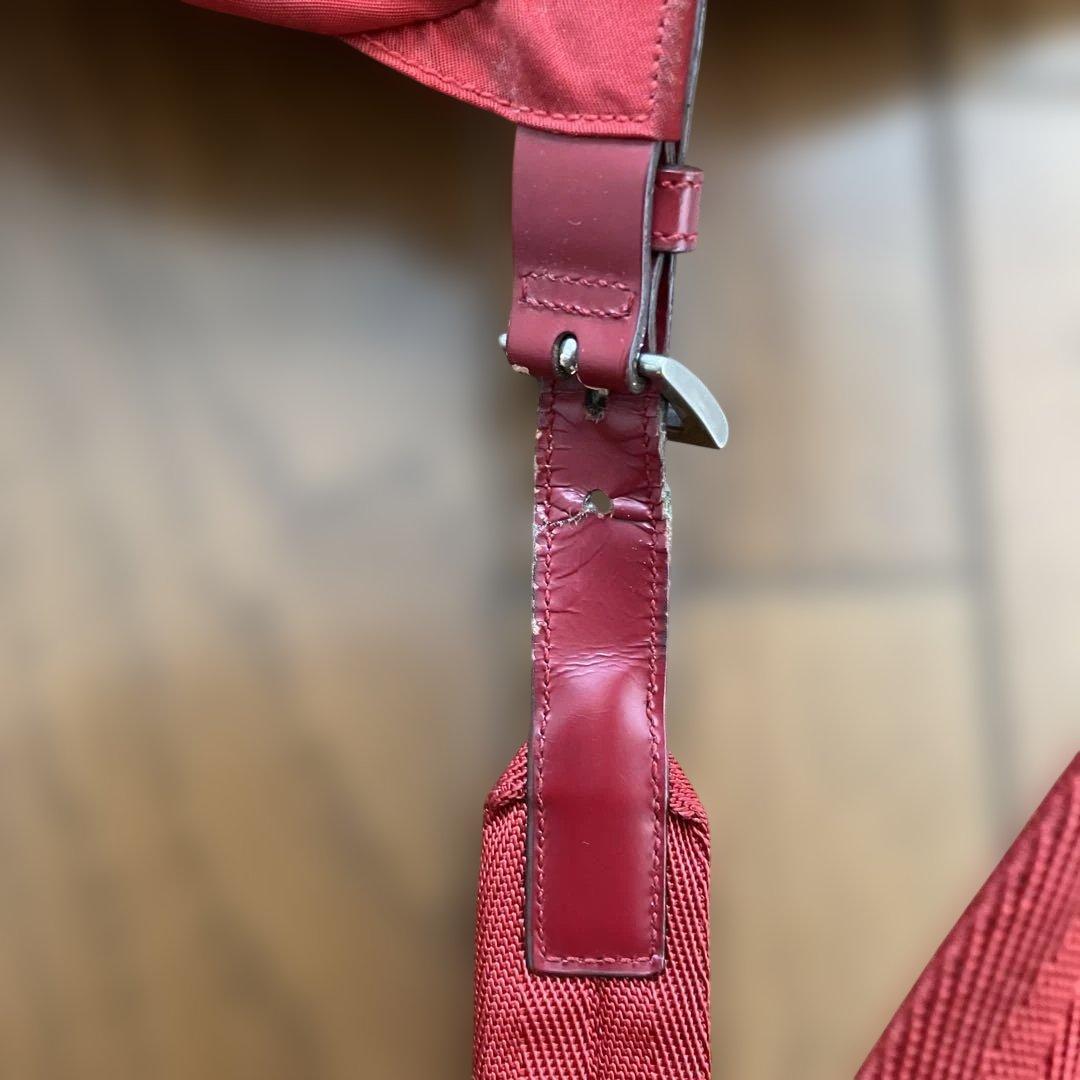 【てぃん】PRADA ナイロンリュック