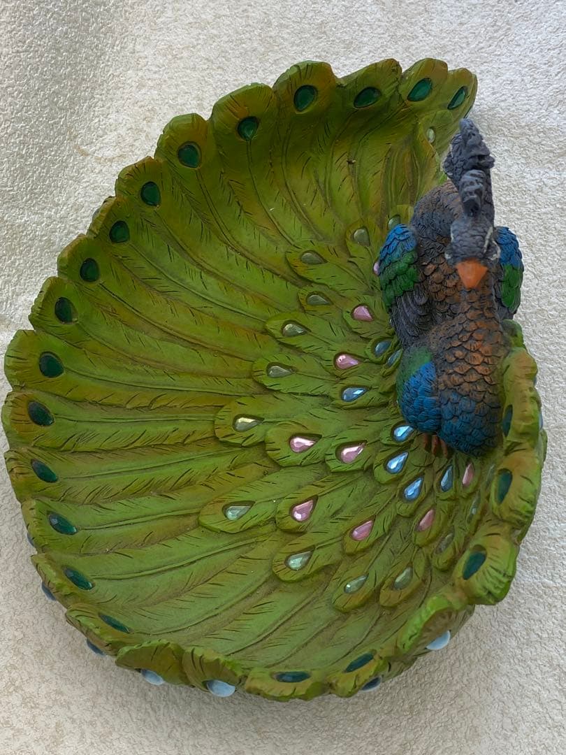 孔雀型入れ物　飾物入れ　オブジェ　物入