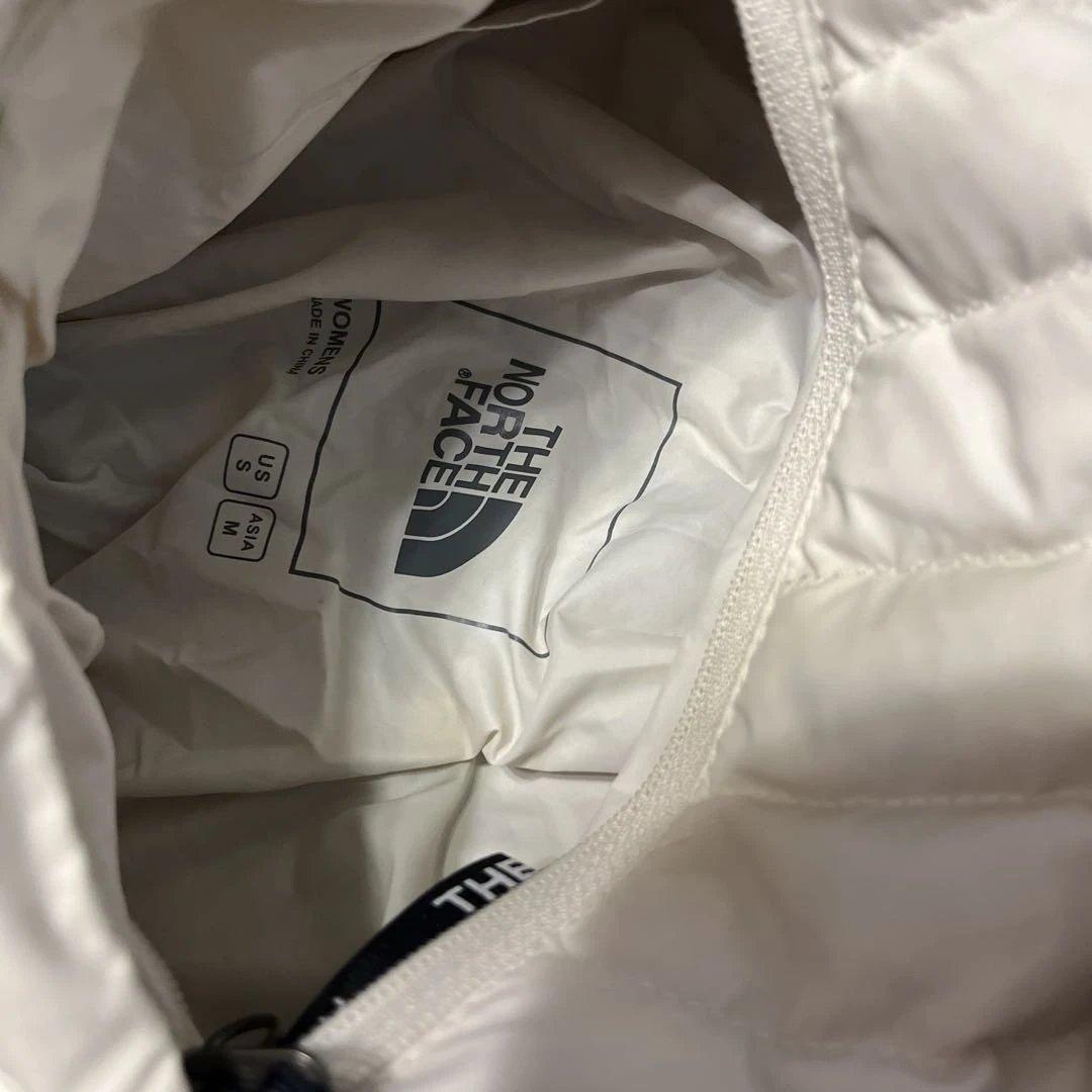 The North Face ダウンジャケット リバーシブル　ホワイト/花柄