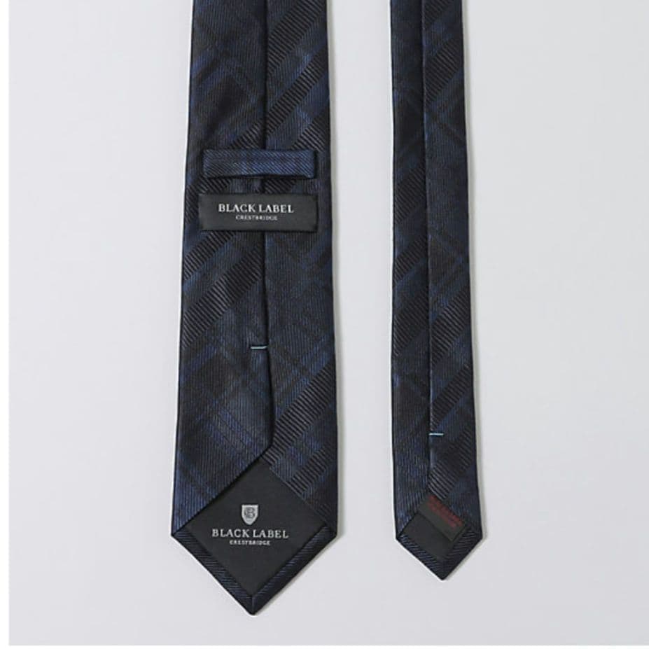 【新品】ブラックレーベルクレストブリッジ　ネクタイ　ネイビー　バーバリー　449