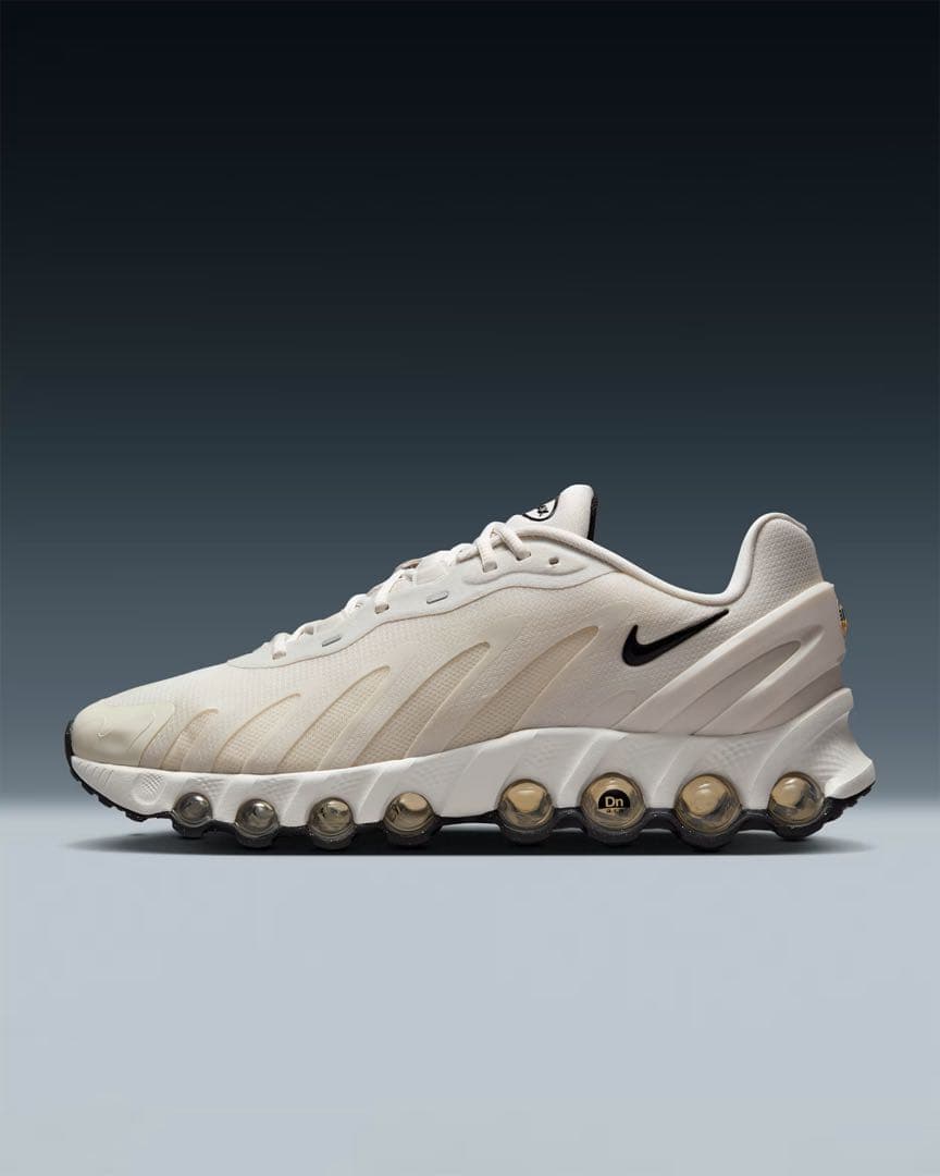 NIKE AIR MAX Dn8 ファントム