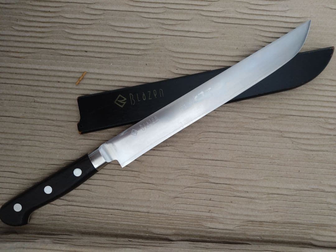 越前打刃物　ステーキ用包丁　Blazen ブレイゼン 粉末ハイス