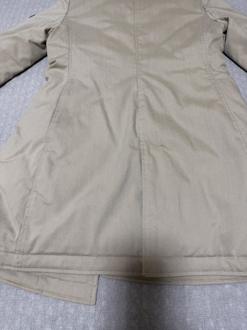 TATRAS ベージュ ダウンジャケット　アウター