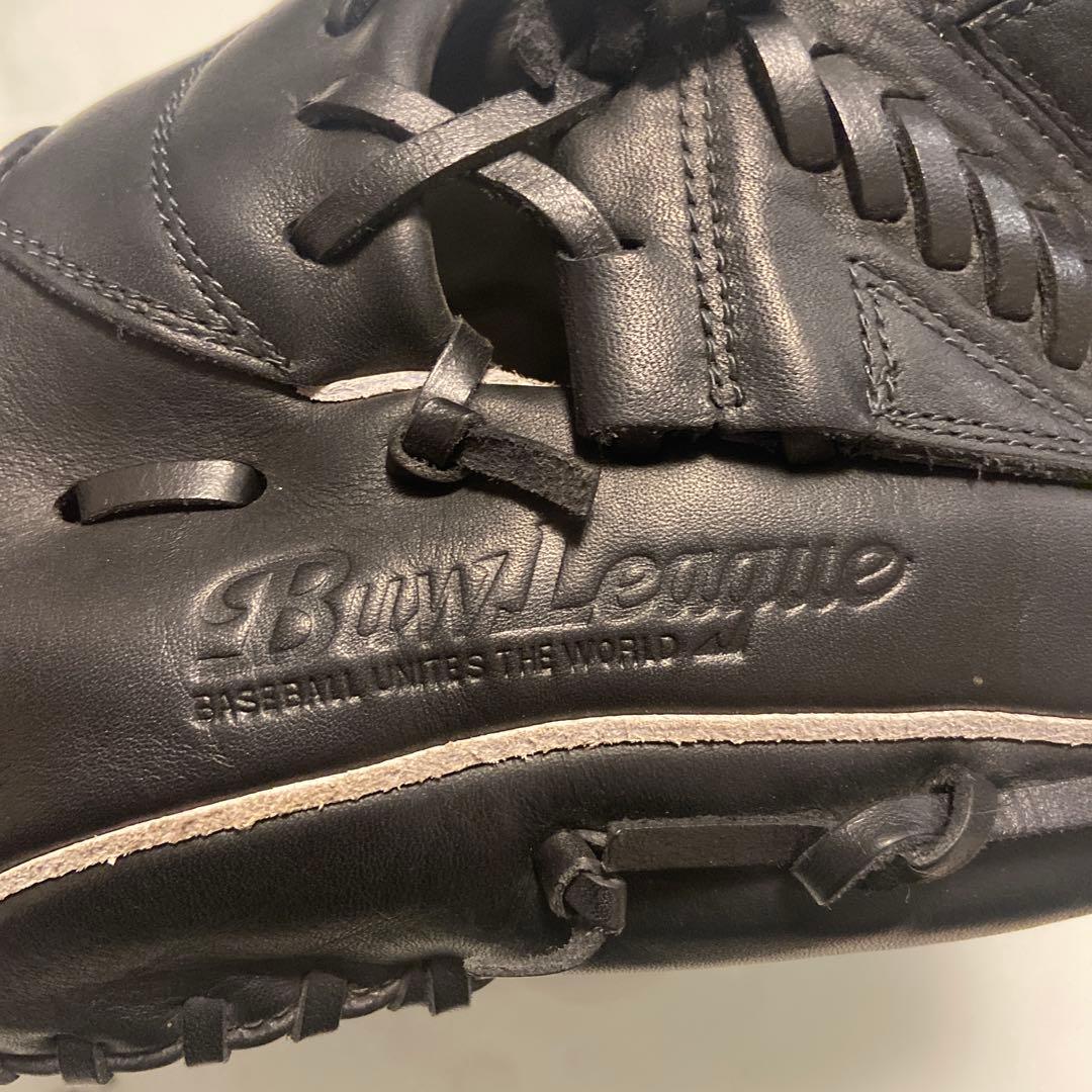 Buw League 硬式グローブ 黒 ストライプデザイン