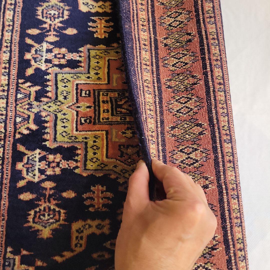 パキスタン手織りマット64X75cm(237)ギャッベ・ペルシャ・毛・じゅうたん